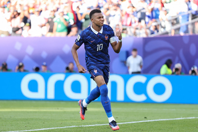 Au terme d’un duel intense les Bleus se qualifient pour les quarts de finale